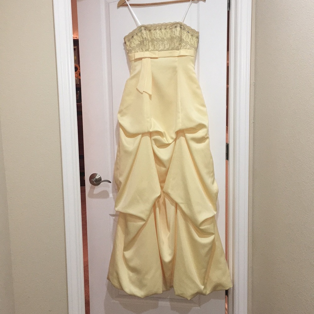 Yellow Floor Length Prom Dress Size 5/6